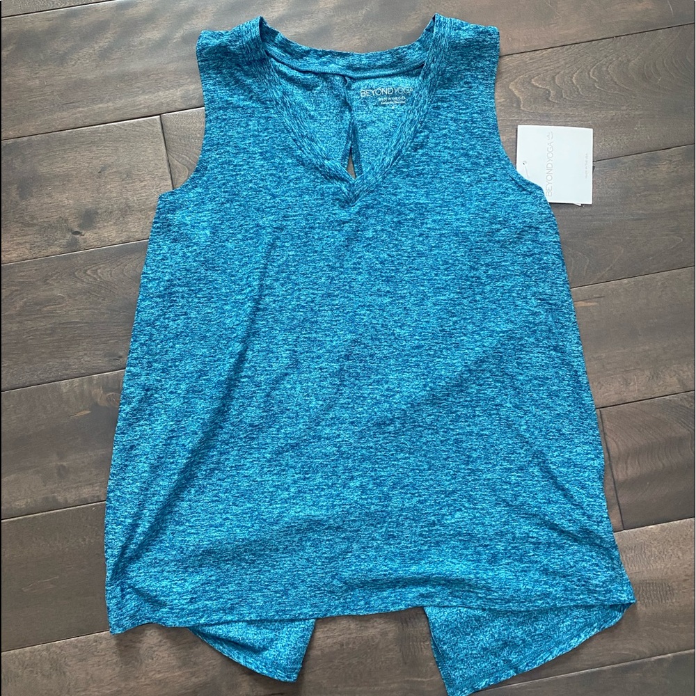 NWT Beyond Yoga All About It Split Back Tank Top Blue Space Dye Small